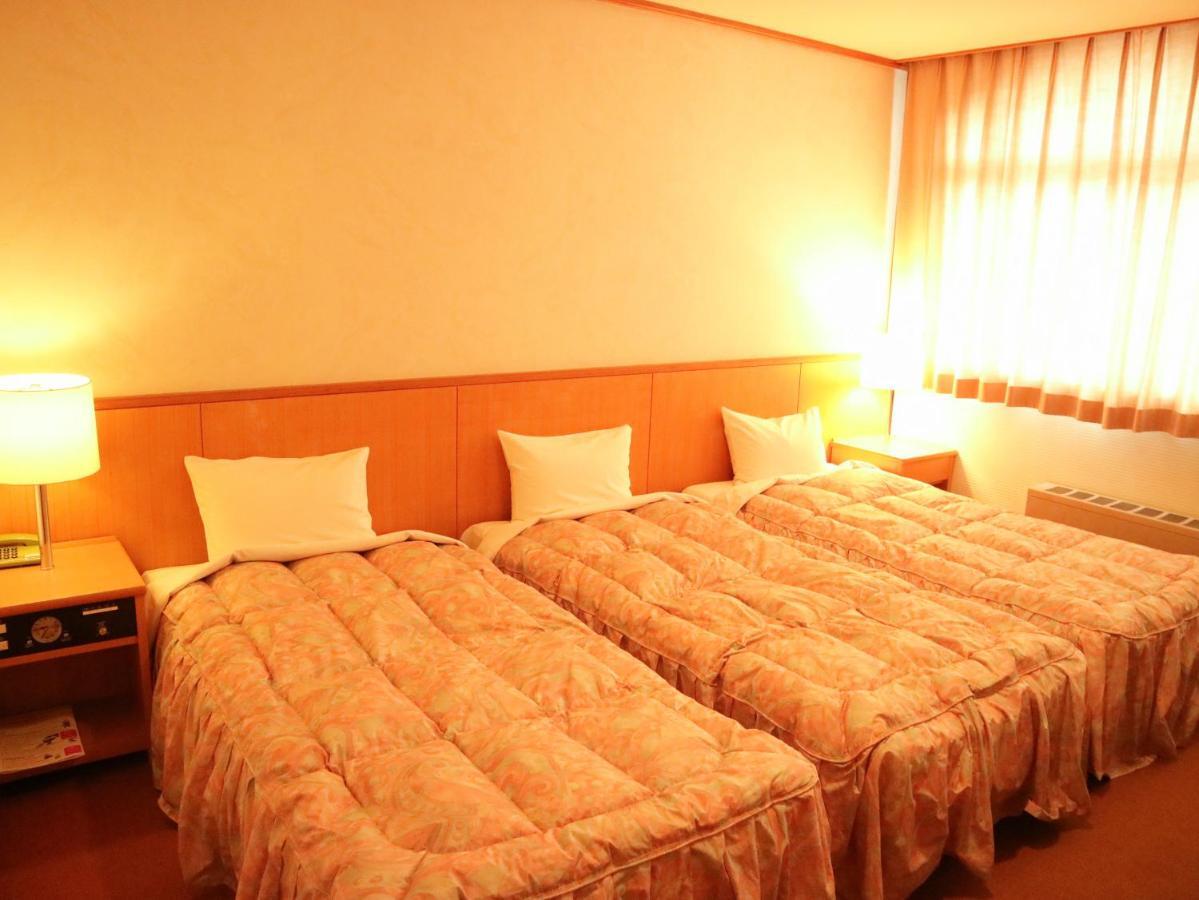 Hotel Sankt Moritz Shiga Shimotakai Exterior photo
